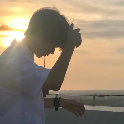 秦明凝